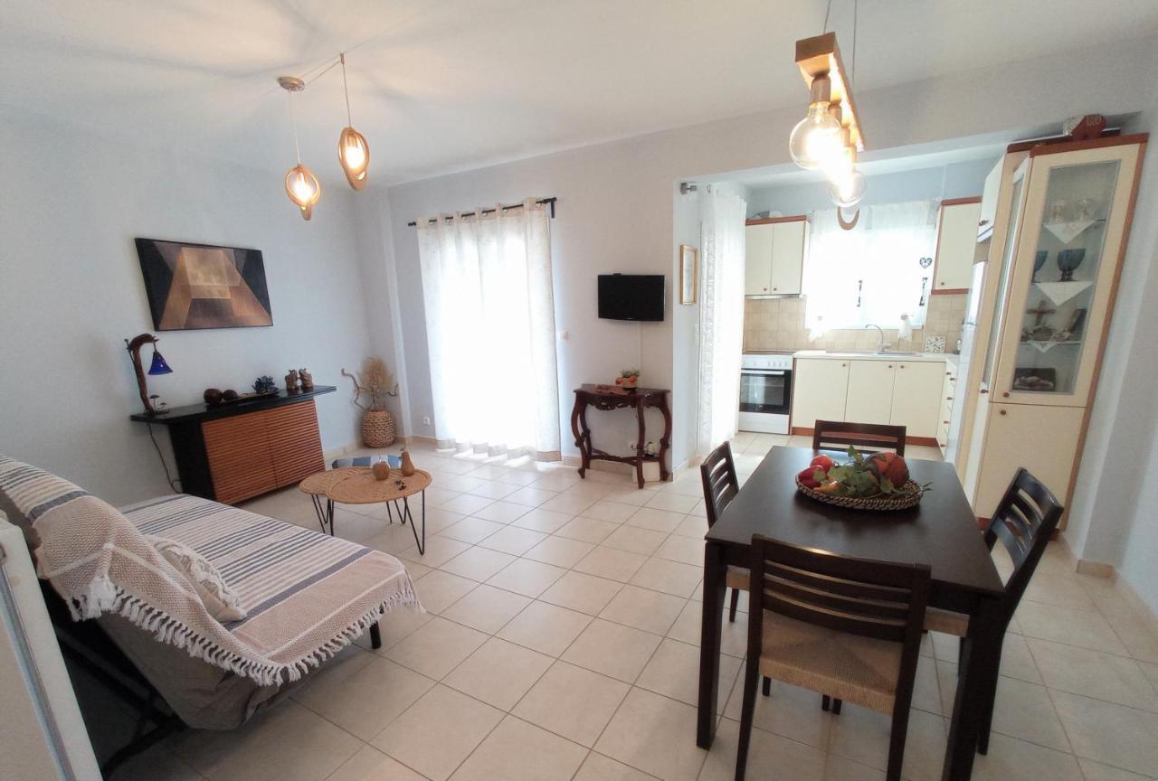 G Apartment In Αγία Ευφημία Εξωτερικό φωτογραφία