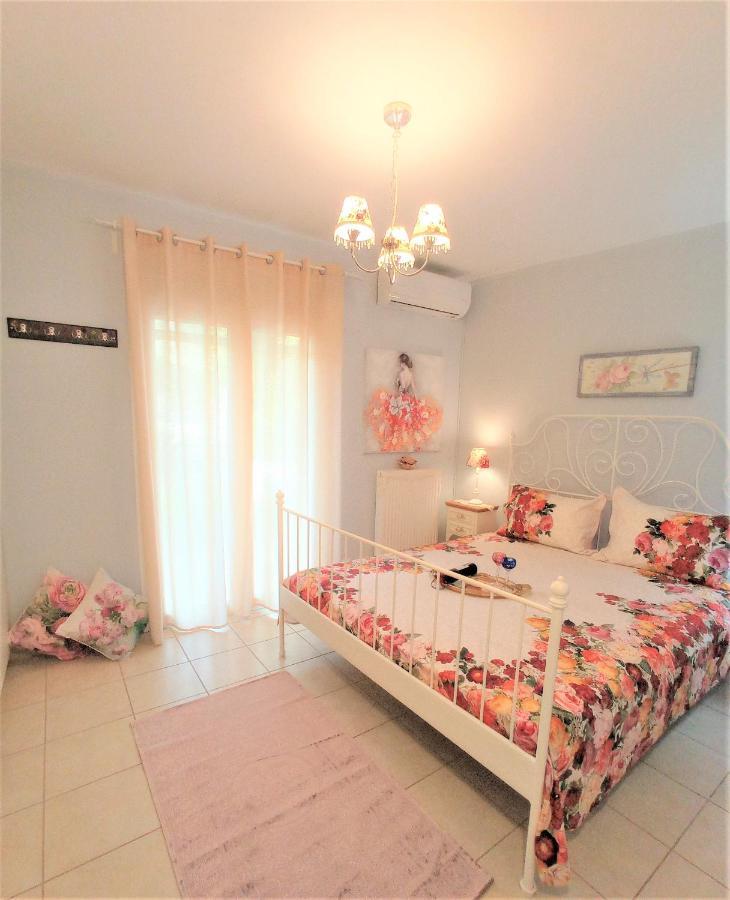 G Apartment In Αγία Ευφημία Εξωτερικό φωτογραφία